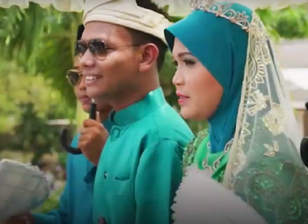Pareja del sureste asiático en ceremonia de boda. Fotografía ilustrativa